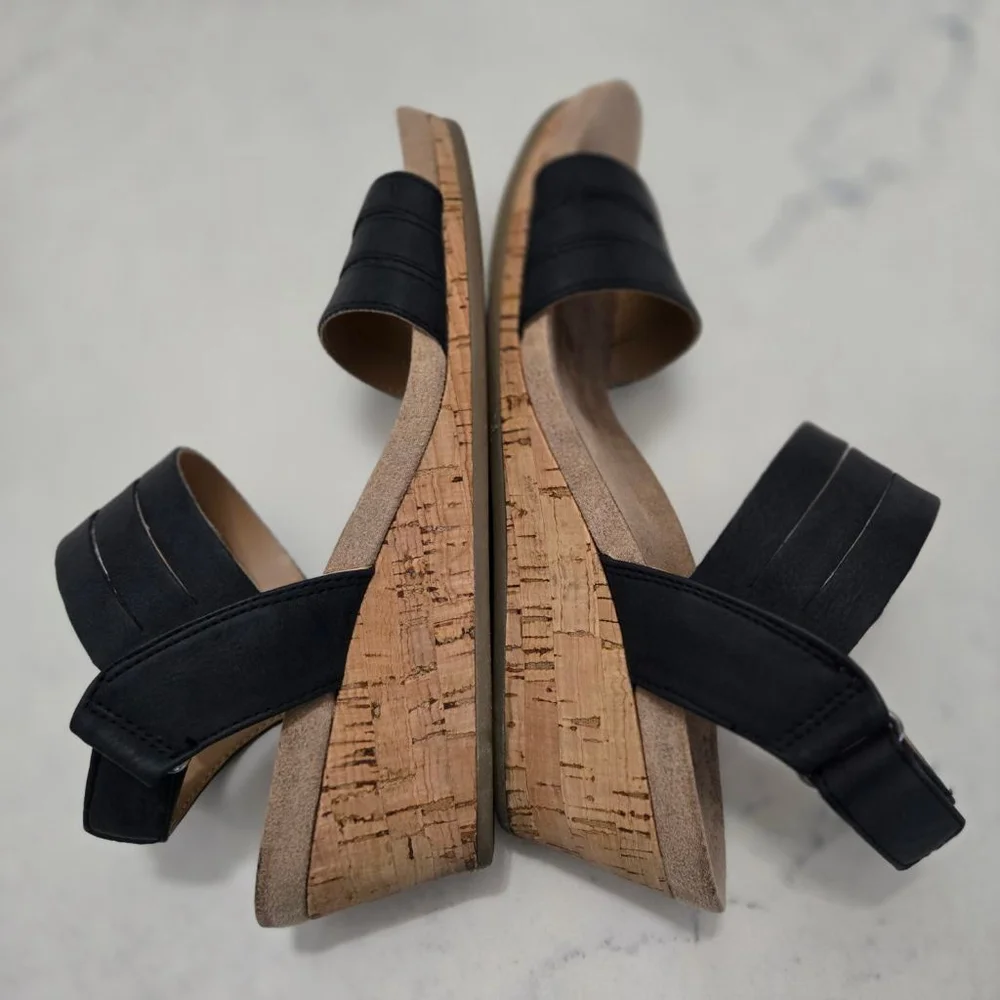 Women's Abella Ture Comfort Black Wedge Sandals Size 7.5